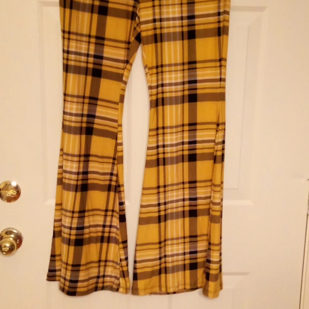 Rue + Plaid Flare Pants - Picture 4 of 10